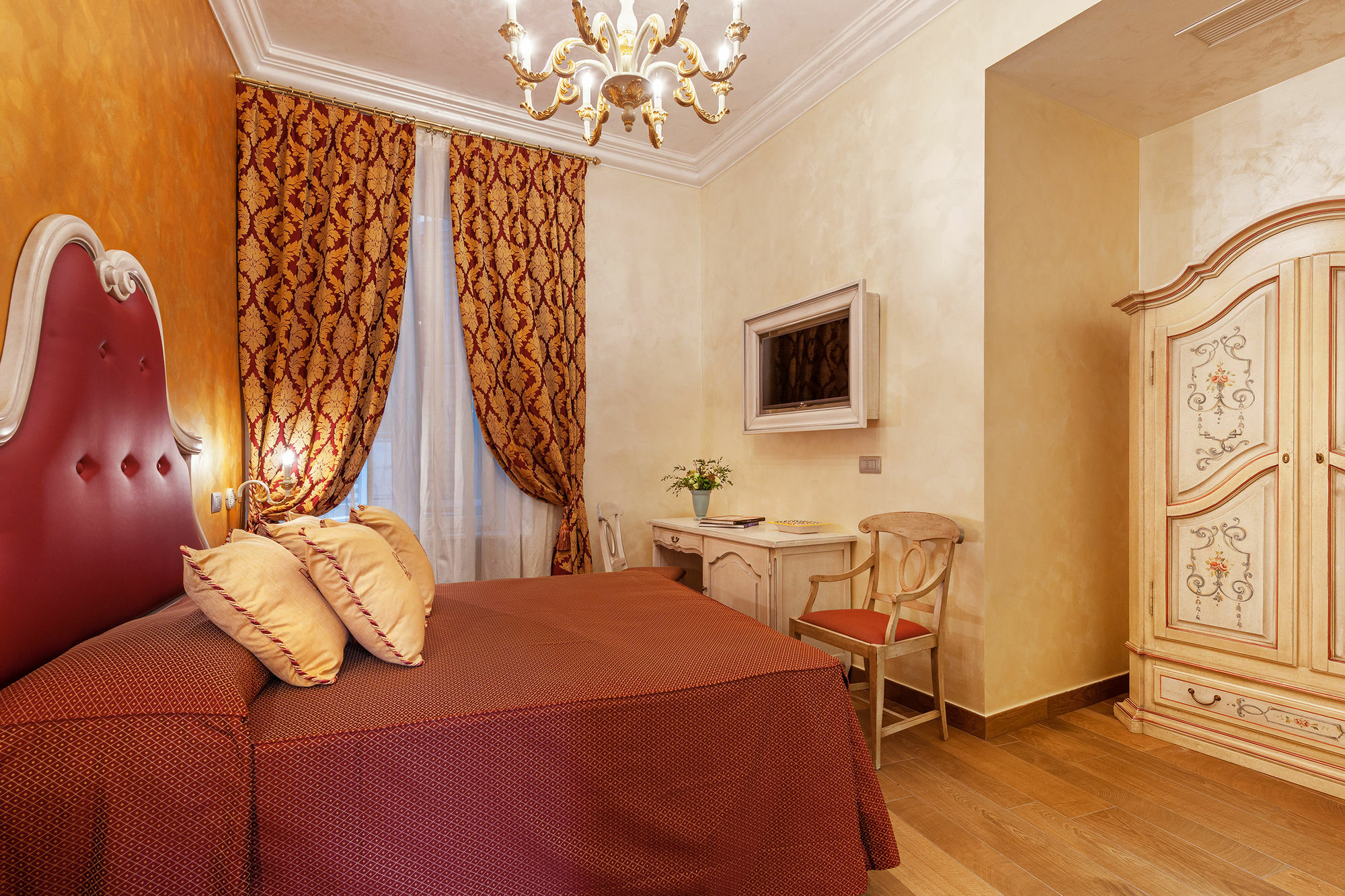 Relais Empire Hotel Verona Luaran gambar